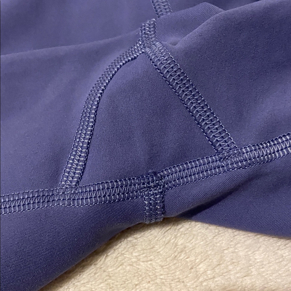 Lululemon Align High Rise Washed Denim Leggings. Like New Sz. 6 Long - Picture 6 of 10